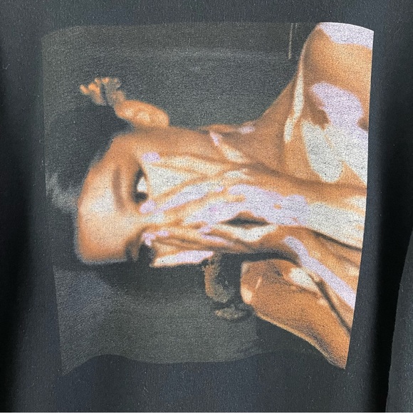 ARIANA GRANDE Black God Is A Woman Graphic Band Pullover Crewneck Sweatshirt - Picture 4 of 6